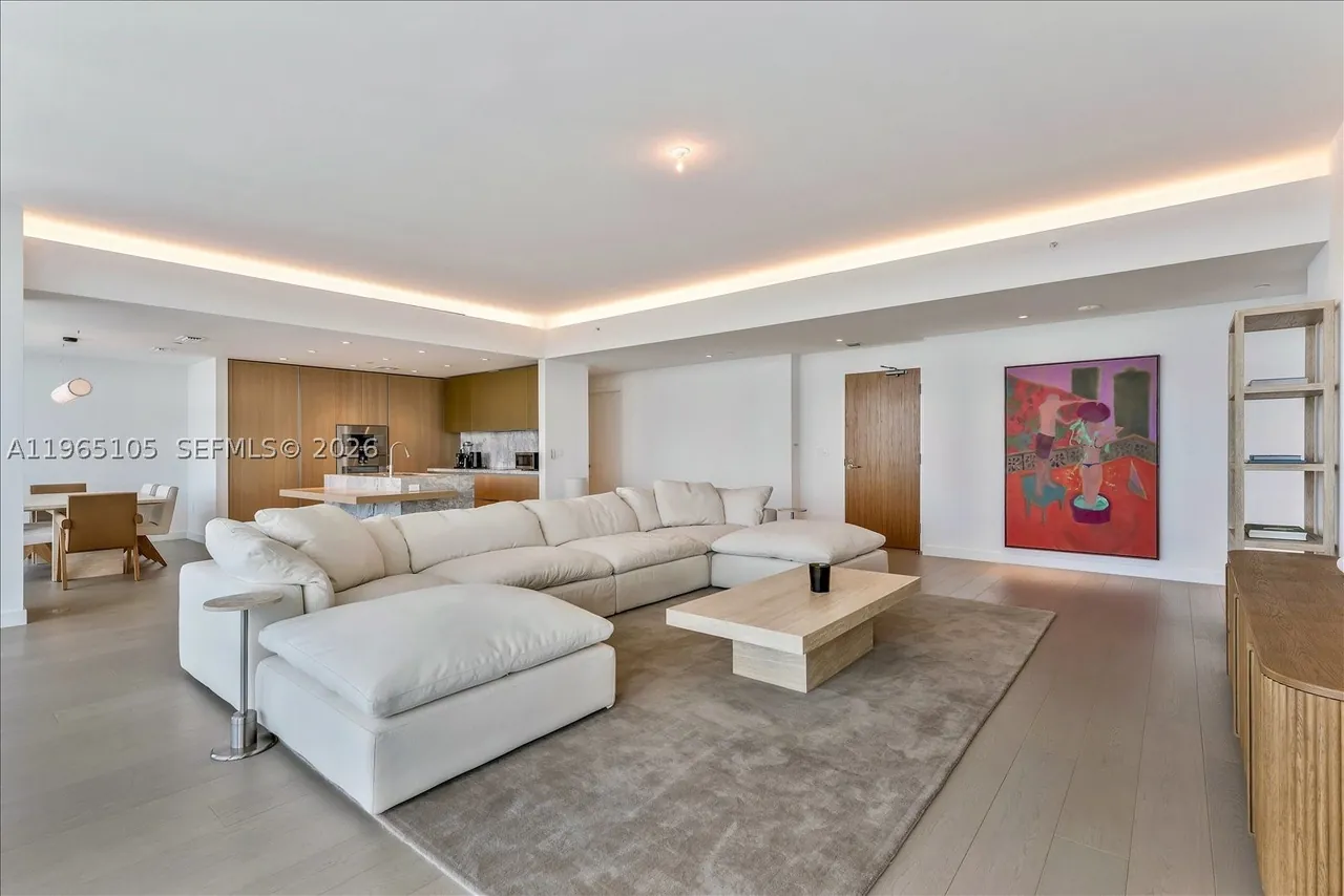 Five Park Residence 3102, photo 3