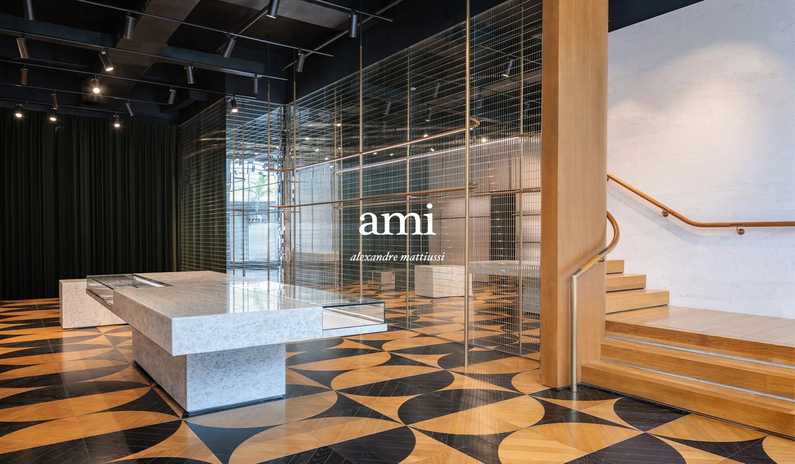 AMI Paris, Design District