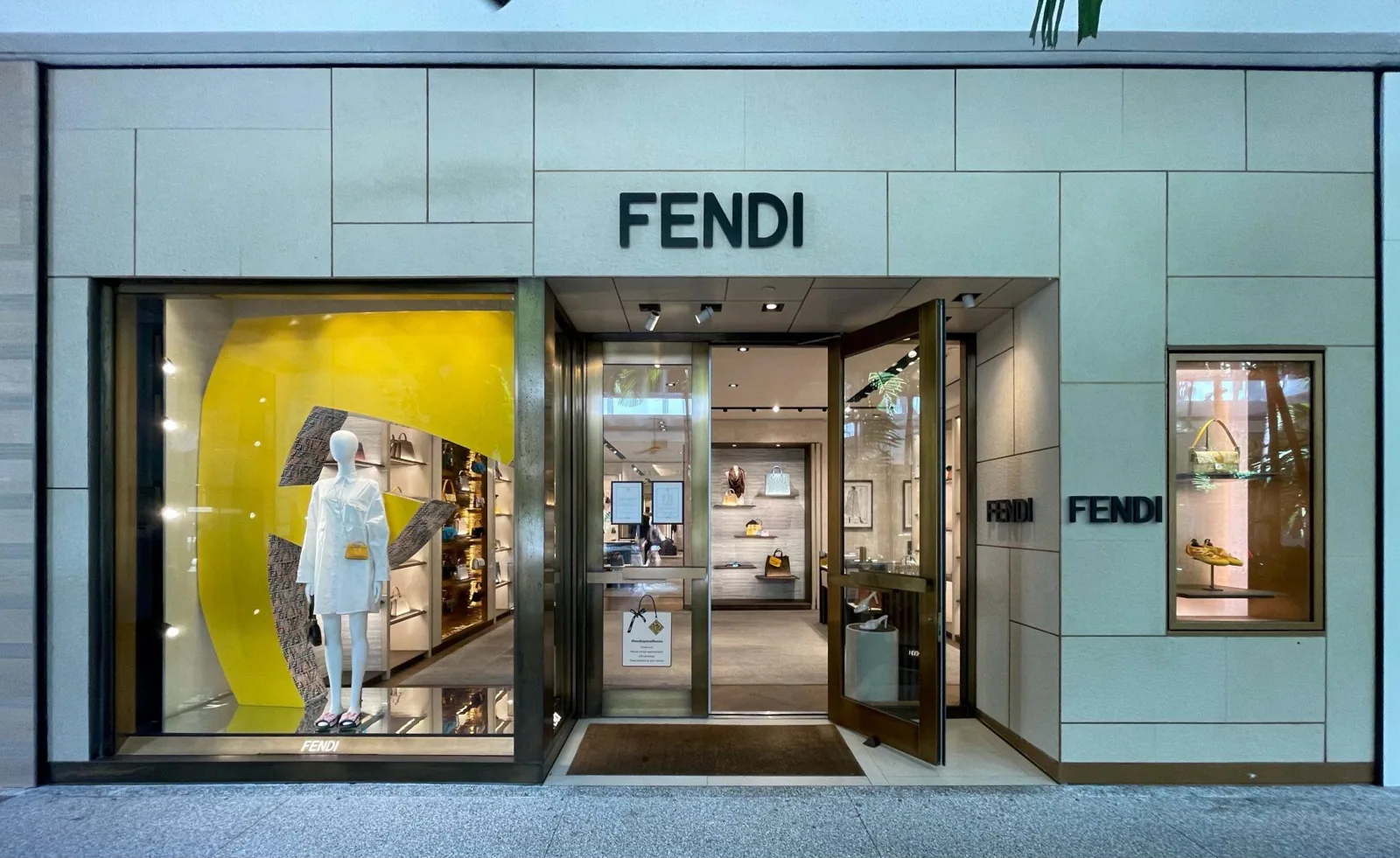 Fendi, Bal Harbour