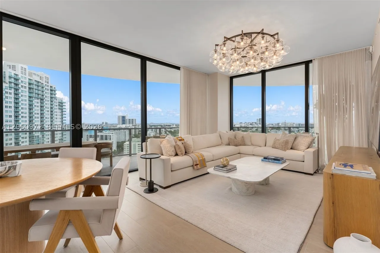 Five Park Residence 2105, photo 3