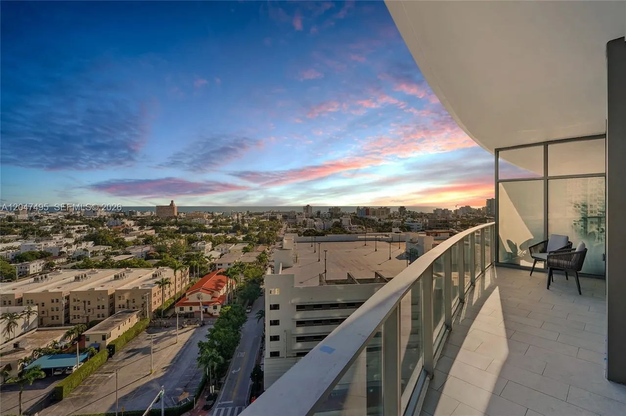 Five Park Residence 1506, photo 2