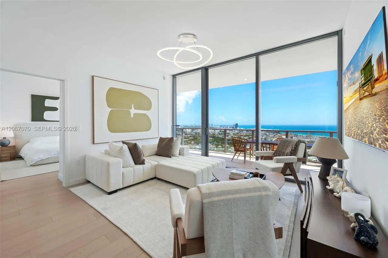 Five Park Residence 3604, photo 2