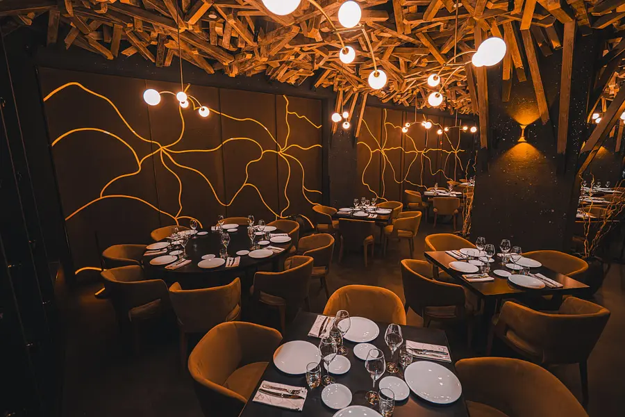 RÒ Steakhouse