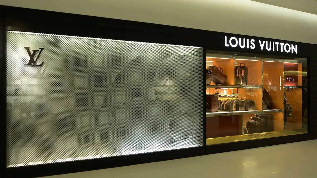 Louis Vuitton Bal Harbour Saks, Bal Harbour