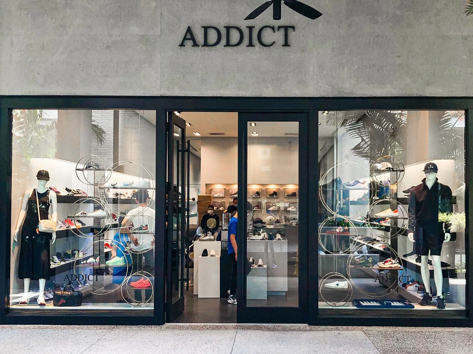 Addict, Bal Harbour