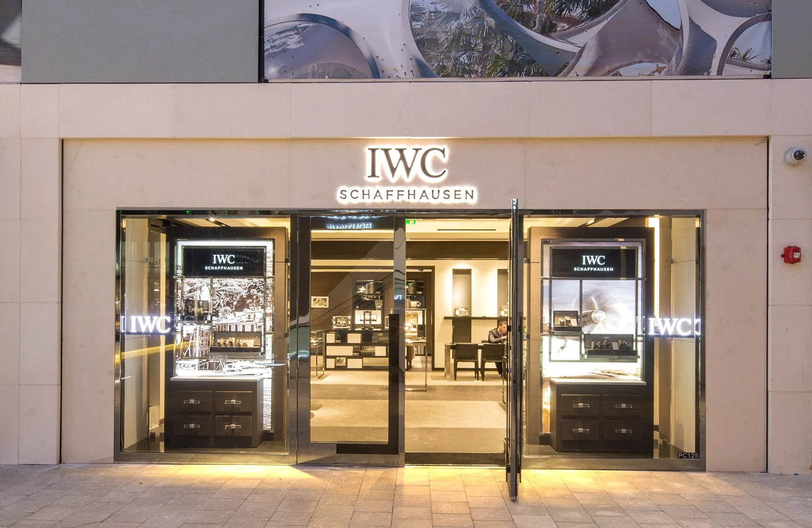 IWC Schaffhausen, Design District