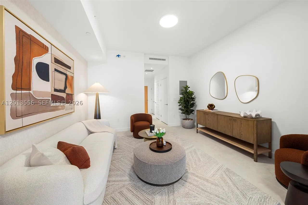 Five Park Residence 502, photo 3