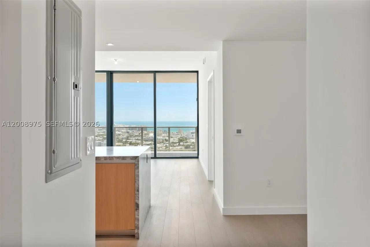 Five Park Residence 3004, photo 3