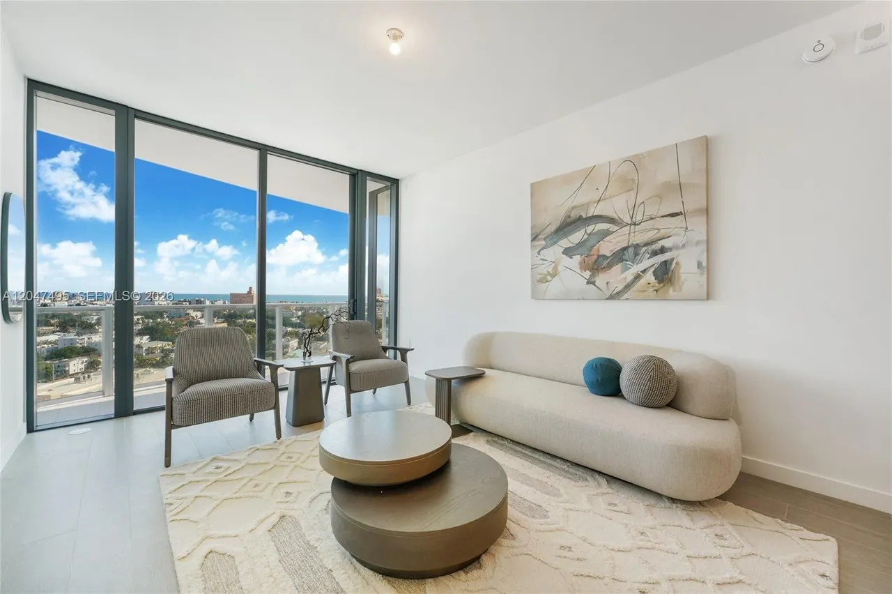 Five Park Residence 1506, photo 3